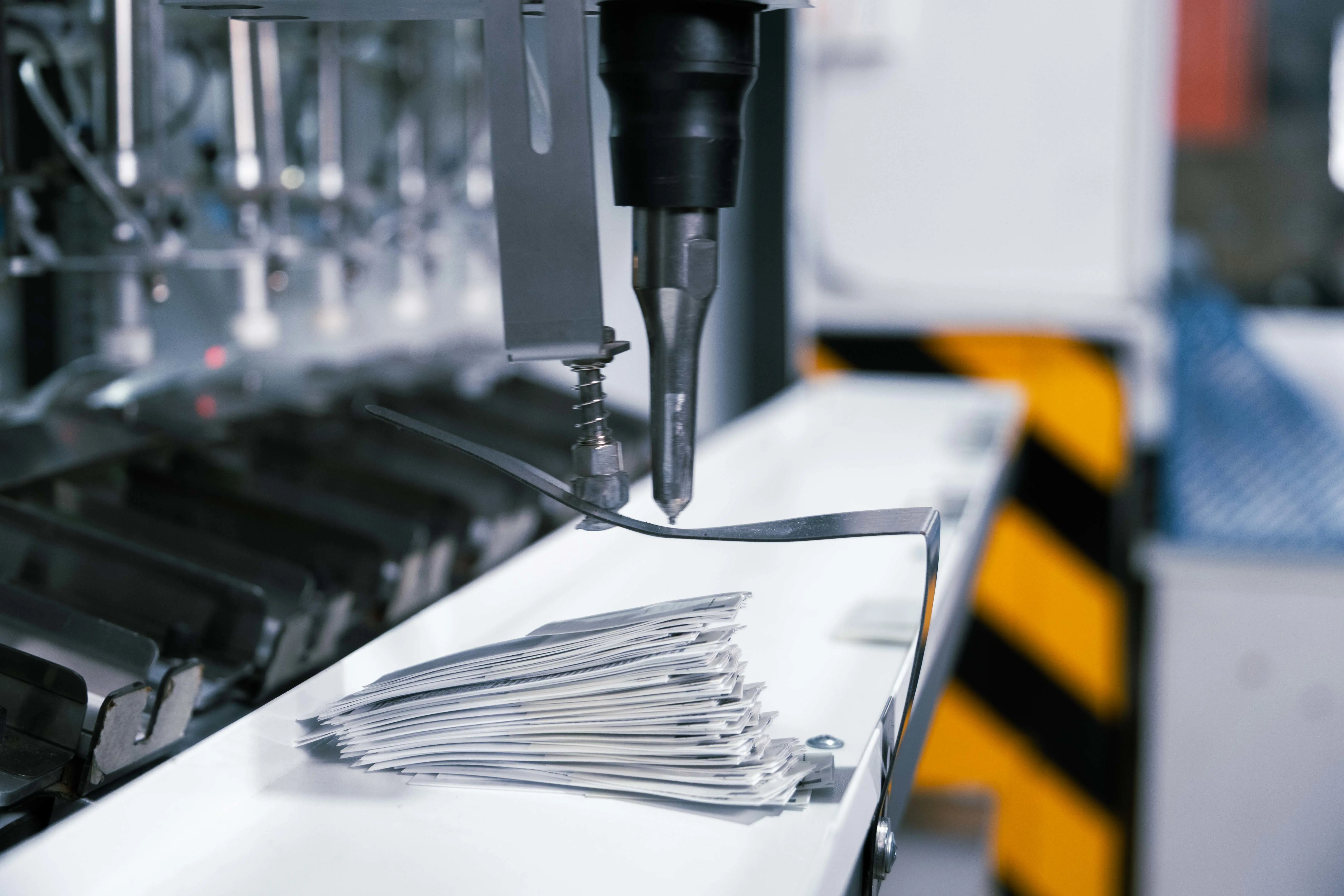 News thumbnail MÁY ĐÍNH NHÃN - BƯỚC TIẾN TỰ ĐỘNG HÓA TRONG NGÀNH MAY MẶC